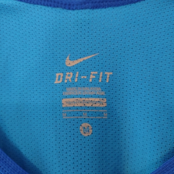 Nike Logo Work Out Dri-Fit Blue Light Weight Stretch Tank Top Women's Size M - Picture 3 of 7